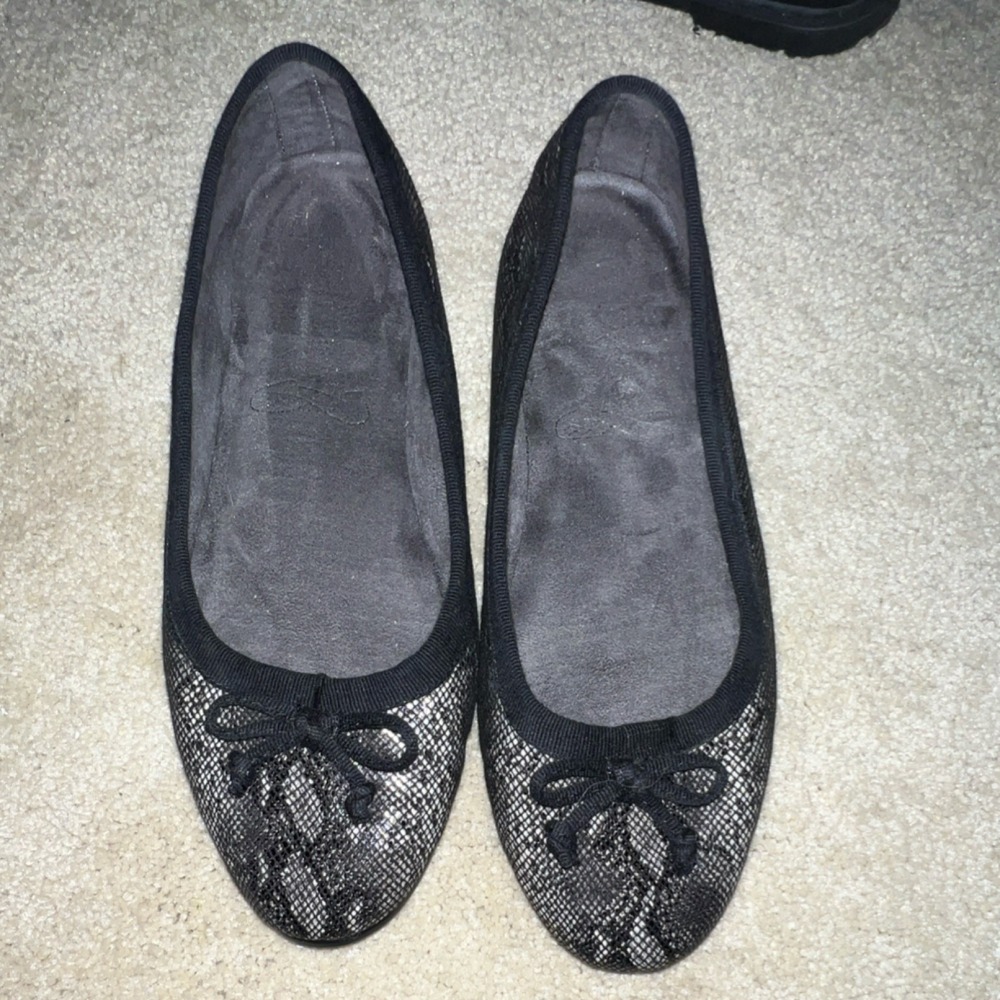 Aerosoles Fast Bet Black Silver Snakeskin Ballet Flats Bow Size 7M